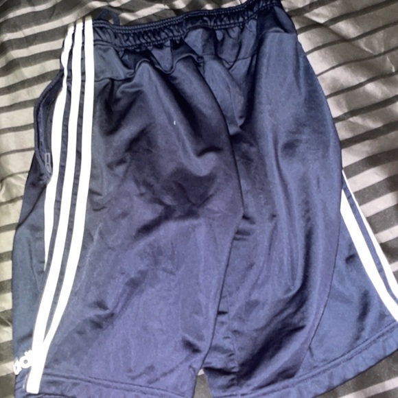 ADIDAS SMALL MENS BLUE SHORTS - Picture 3 of 4